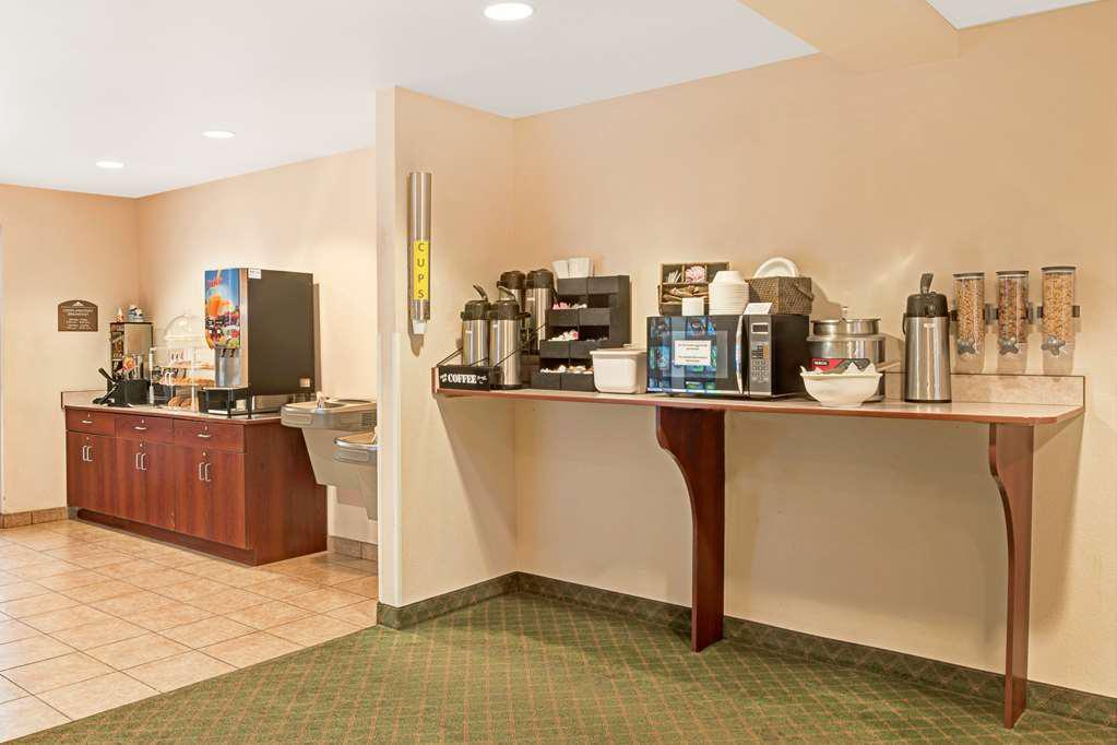 Microtel Inn & Suites By Wyndham Bellevue Exterior foto