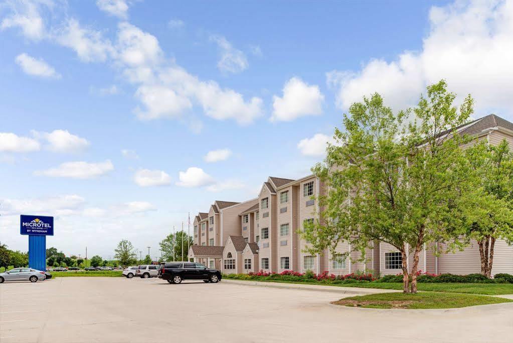 Microtel Inn & Suites By Wyndham Bellevue Exterior foto
